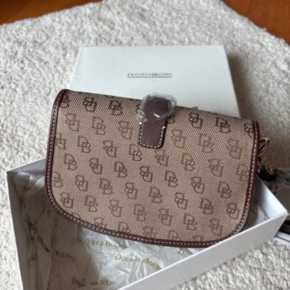 NWT Dooney & Bourke Brown and Tan Monogram Women's Wristlet - Picture 2 of 3